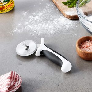 Mercer Culinary Millennia Pizza Cutter