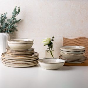 AmorArc 24-Piece Ceramic Dinnerware Set
