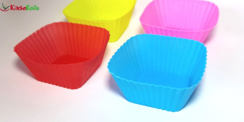 How to remove odor from Silicone Baking molds