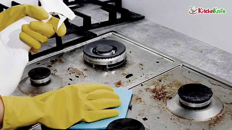 How to Prevent Grease Build Up in the Kitchen