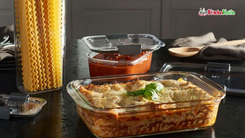 When to Replace Glass Food Storage Containers